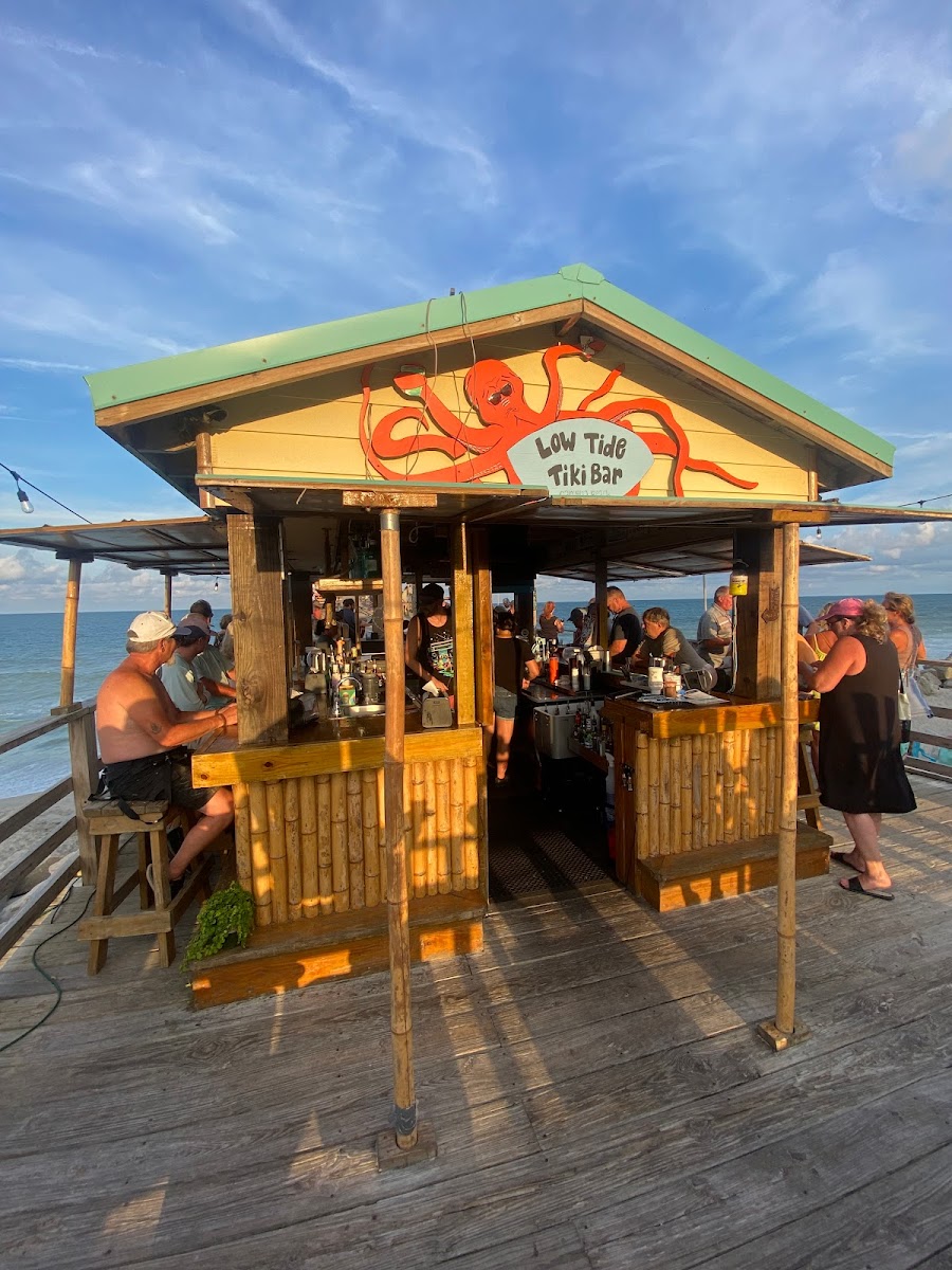 High Tide Bar